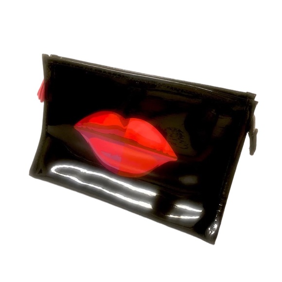Macy’s Large Black Makeup Travel bag - NWT - Picture 1 of 11